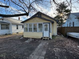 615 Wayne St, Jackson, MI 49202