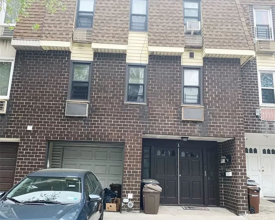 1st image of 13-15 Bell Blvd