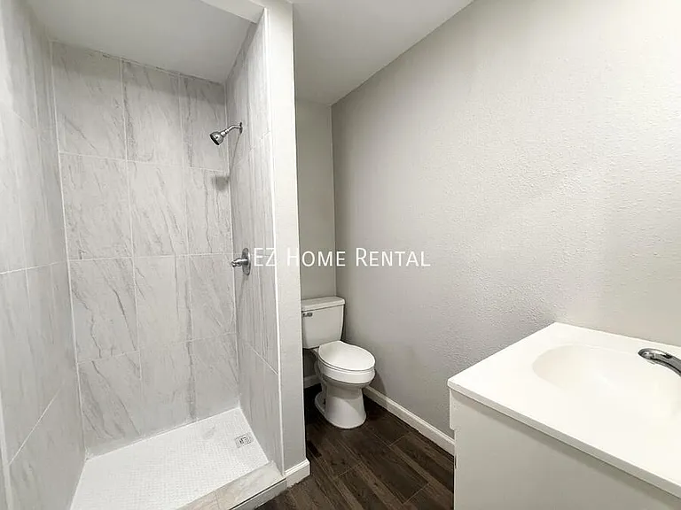 7515 Bayway Dr #3 — Photo 13