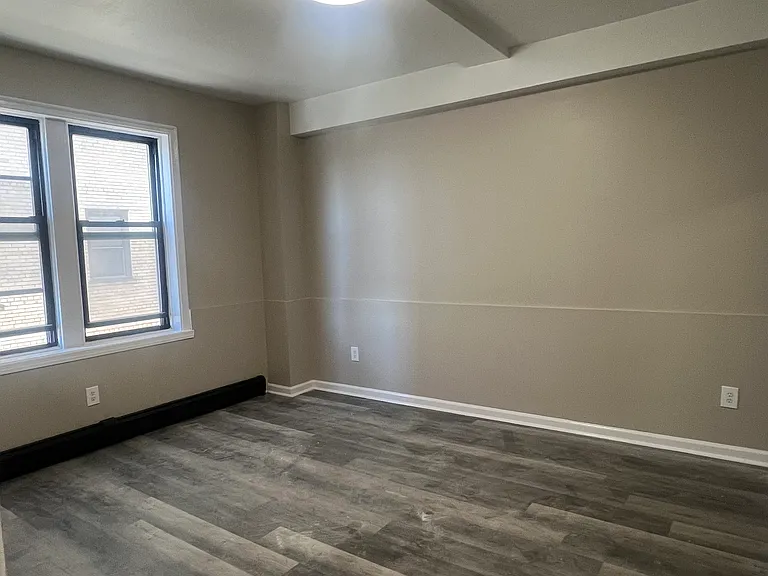 152 S Harrison St #3E — Photo 4