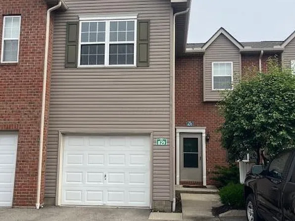 825 Mystic Pointe Dr, Lewis Center, OH 43035