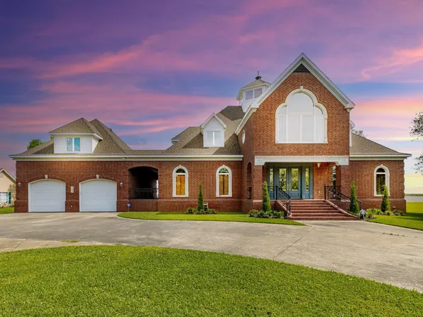 7090 Moss Lake Ln, Sulphur, LA 70665