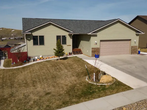 222 E Bengal Dr, Rapid City, SD 57701