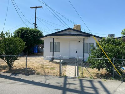 332 Albany St, Delano, CA, 93215
