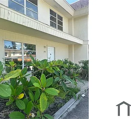 222 Barlow Ave — Photo 1