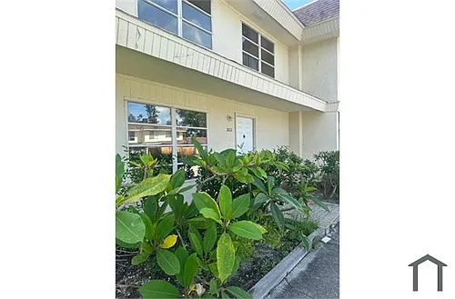 222 Barlow Ave Photo 1