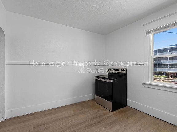 5th image of 1509 N Wall St #1509B
