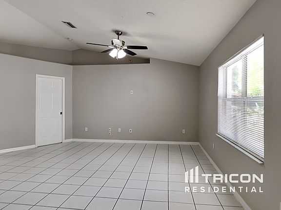 2nd image of 32 Freeland Ln