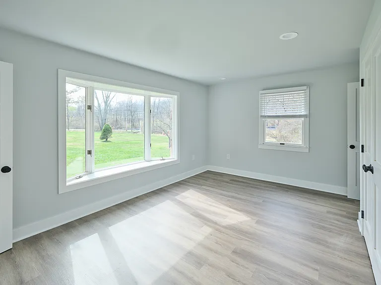4325 Lehnenberg Rd — Photo 18