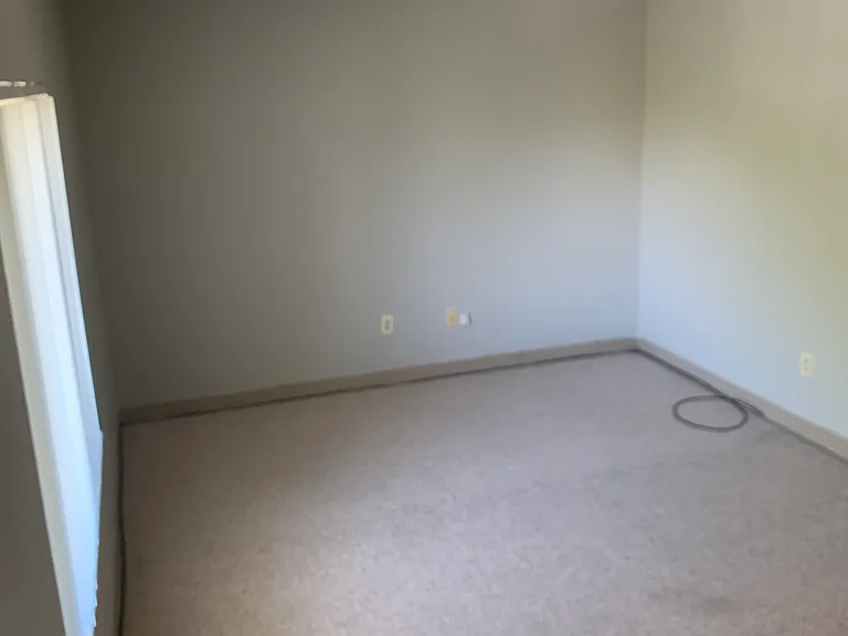 Etna St — Photo 11