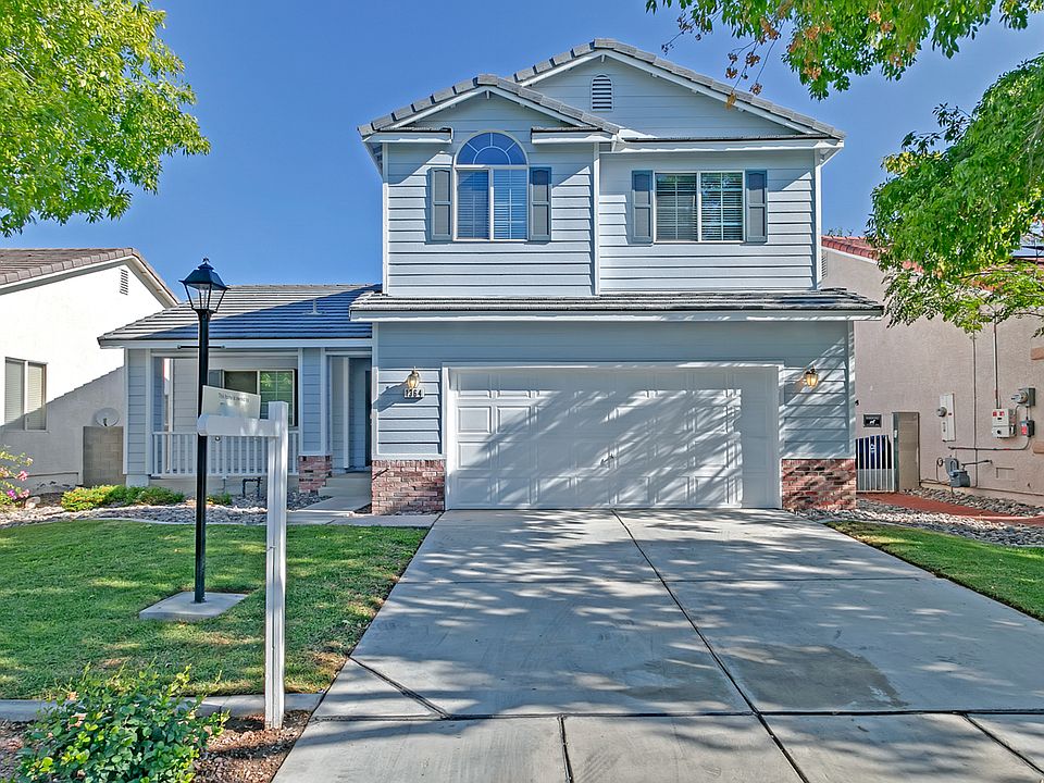 1st image of 1364 Lamplight Village Ln