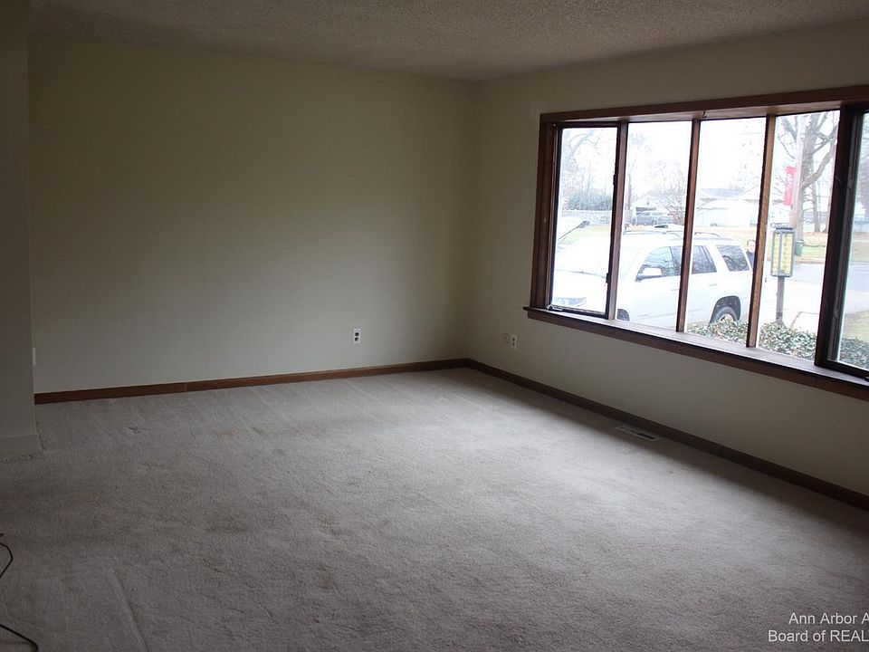 880 E Michigan Ave Grass Lake MI Zillow