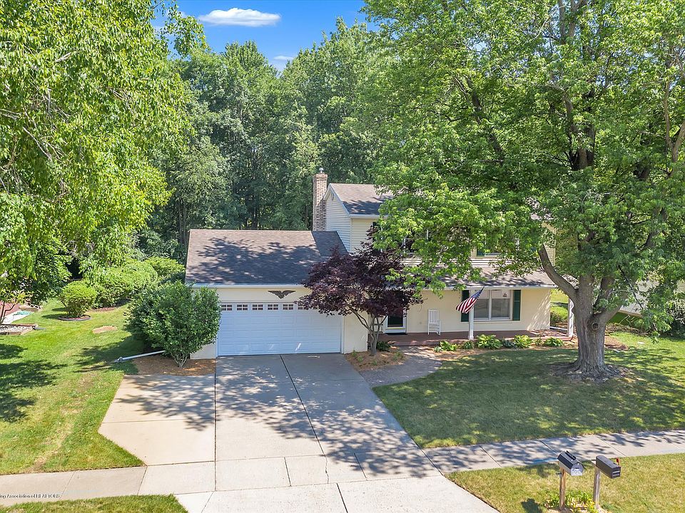 1st image of 2934 Footman Dr