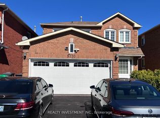 5770 Prairie Cir UNIT 3, Mississauga, ON L5N6B4