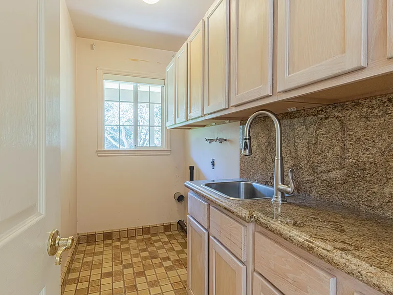 17967 Berta Canyon Rd — Photo 22