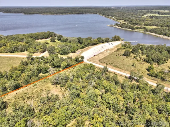 20078 Dripping Springs Lake Rd, Okmulgee, OK 74447