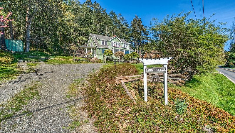 5th image of 445 Point Lawrence Road