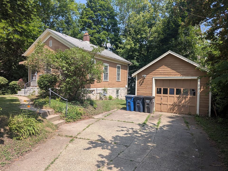 1st image of 714 W Madison St