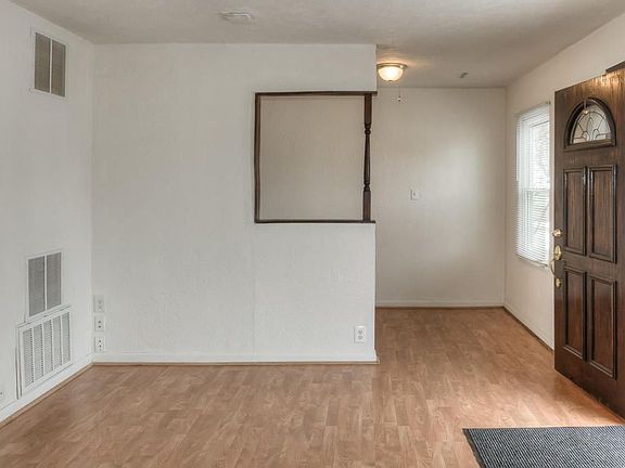4th image of 1317 Lindwood Dr