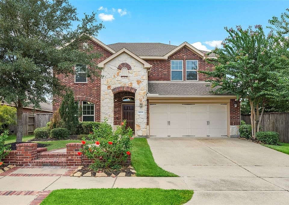 1st image of 18310 Pin Oak Bend Dr