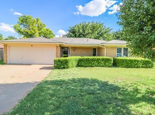 230 E 26th St, Littlefield, TX 79339