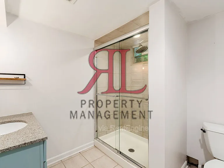 317 E Royal Forest Blvd — Photo 22