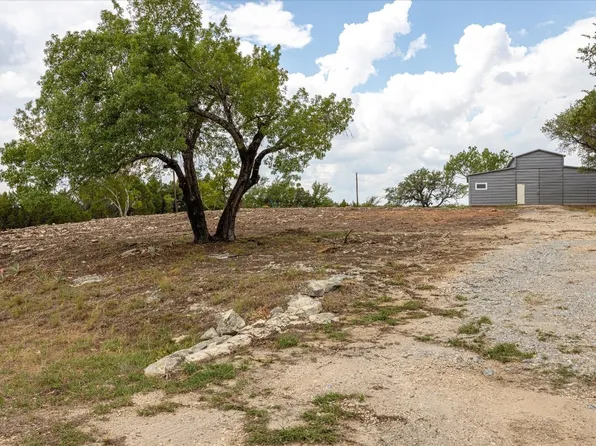 2518 Elk Trl, Granbury, TX 76048