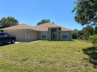 2615 26th St W, Lehigh Acres, FL 33971