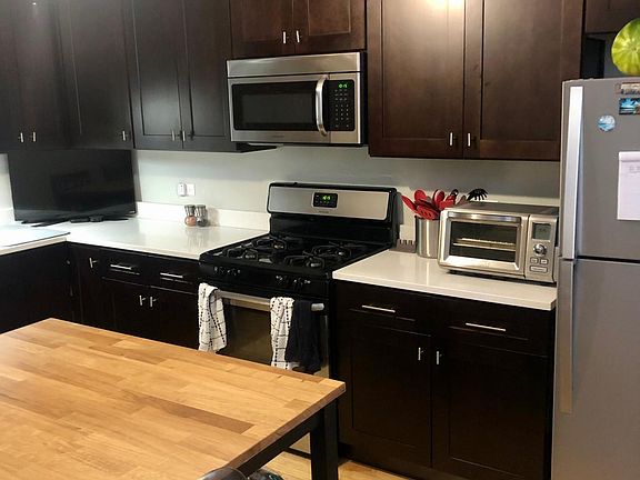 4th image of 5839 N Medina Ave #2