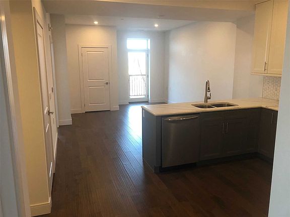 3rd image of 135 Orr St #504