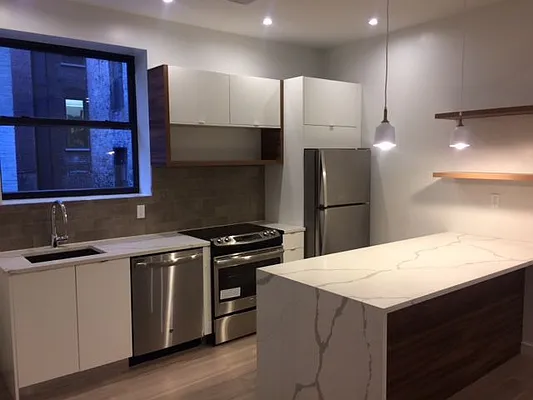 Rented by DYNY Inc | media 17