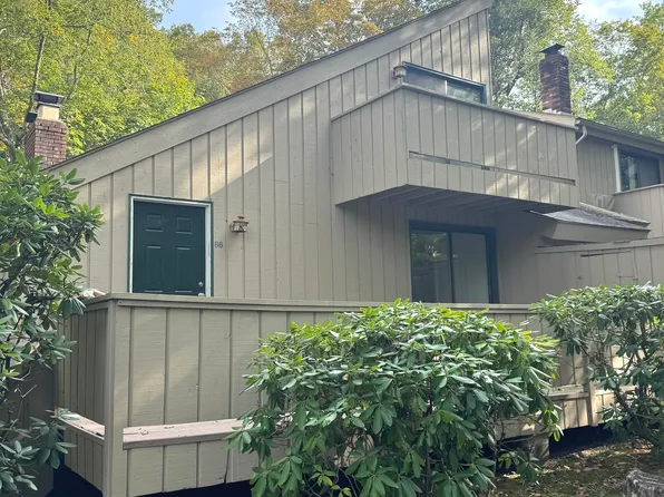 66 Mohawk Trail #66, Guilford, CT 06437
