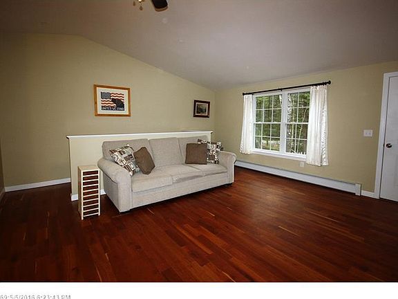 3rd image of 154 Chick Rd