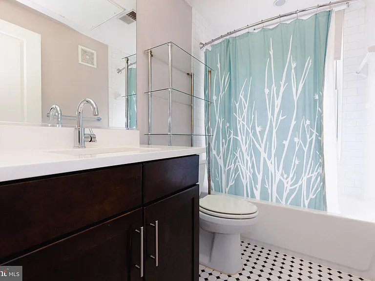 4800 Georgia Ave NW #104 — Photo 13