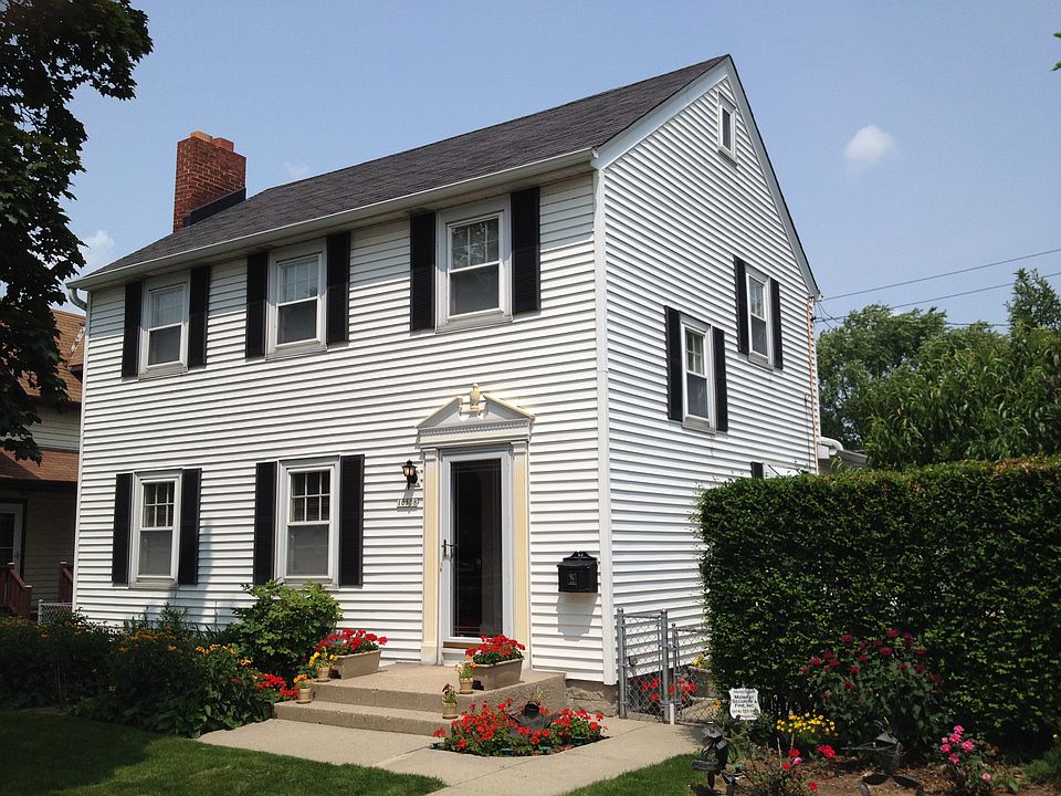 1st image of 10508 W Lincoln Ave