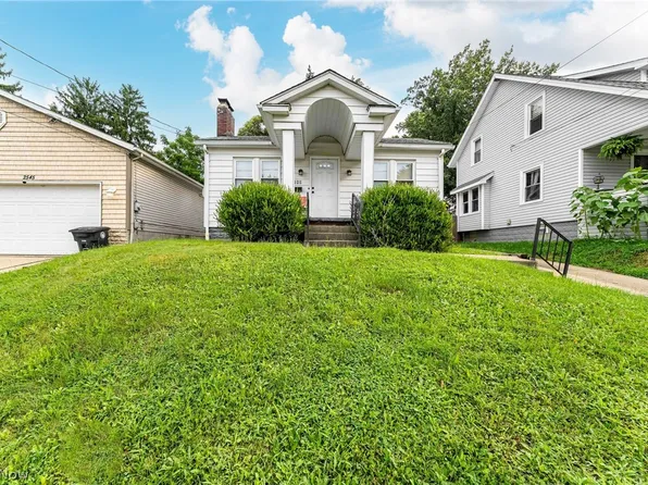 2549 Ogden Ave, Akron, OH 44312