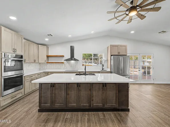 18261 N 1ST Avenue, Phoenix, AZ 85023