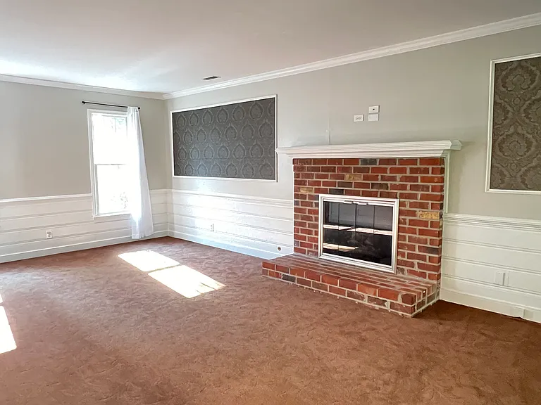 331 Glenpark Ln — Photo 35