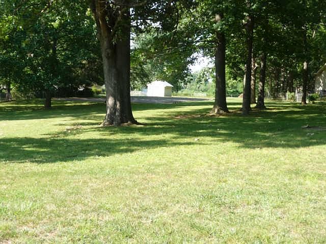 2nd image of 72 Elizabeth Dr