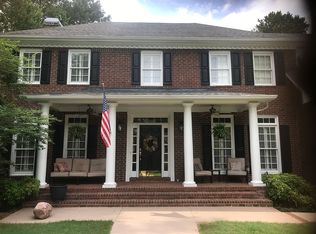 301 Oak Lawn Ct, Peachtree City, GA 30269