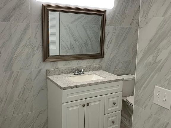 4th image of 3450 Pinewalk Dr N APT 414