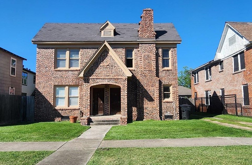 1st image of 2805 Cleburne St