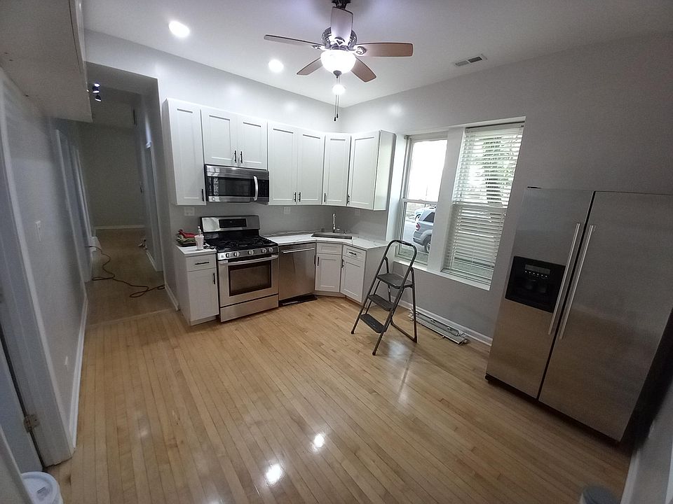 1st image of 3535 W Belmont Ave #1R