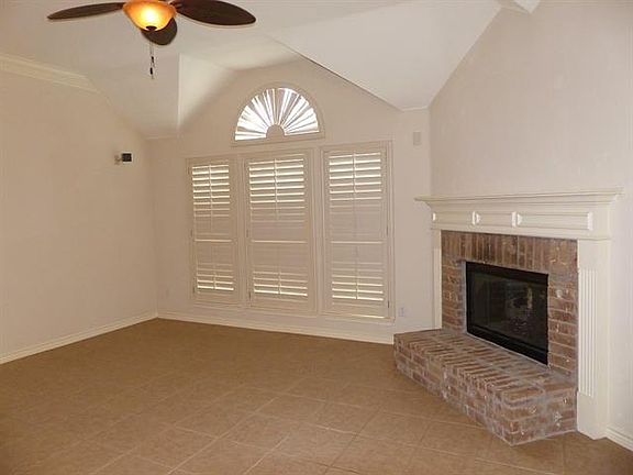 5th image of 10768 Astoria Dr