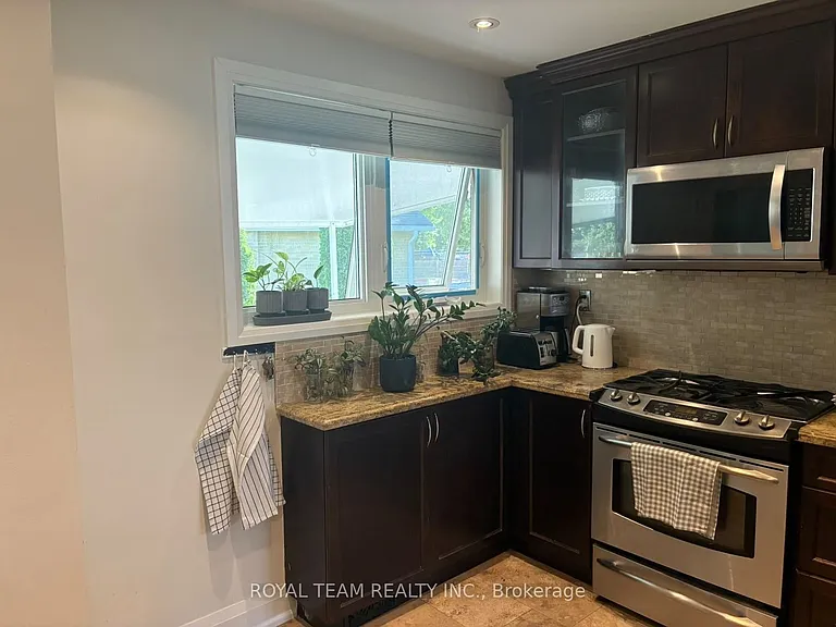 36 Child Dr — Photo 3