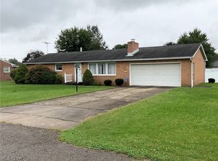 4520 10th St NW, Canton, OH 44708