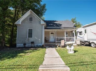 802 Dillard St, Greensboro, NC 27403