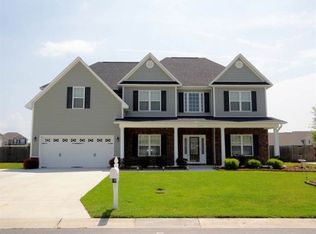 514 Louvre Ln, Jacksonville, NC 28546