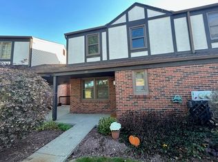 222 Greenwood Dr, Canonsburg, PA 15317