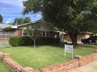 1114 N Roosevelt Ave, Liberal, KS 67901